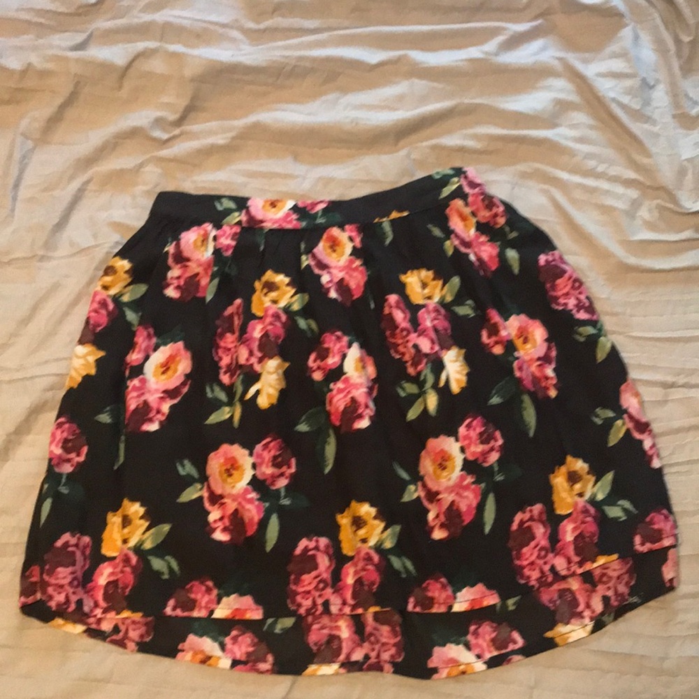 Flowey Black Floral Mini Skirt